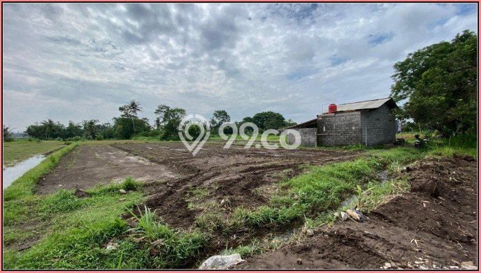 Dijual Tanah di Yogyakarta, Luas 102m2 SHM Dijual Tanah di Yogyakarta, Luas 102m2 SHM