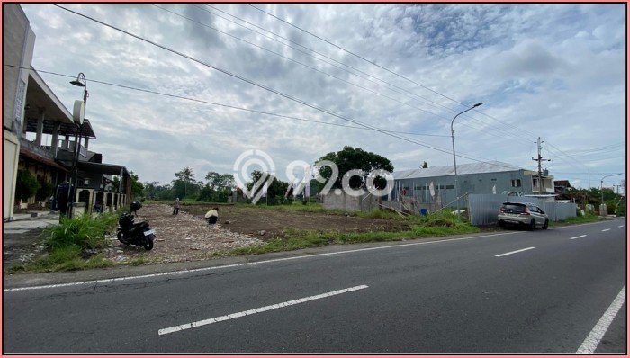 Dijual Tanah di Yogyakarta, Luas 102m2 SHM Dijual Tanah di Yogyakarta, Luas 102m2 SHM