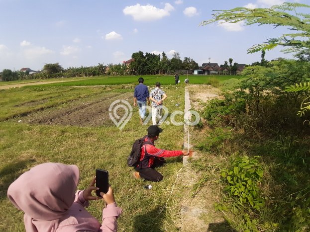 Dijual Tanah Lokasi Sleman, Yogyakarta Seluas 216m2 Dijual Tanah Lokasi Sleman, Yogyakarta Seluas 216m2