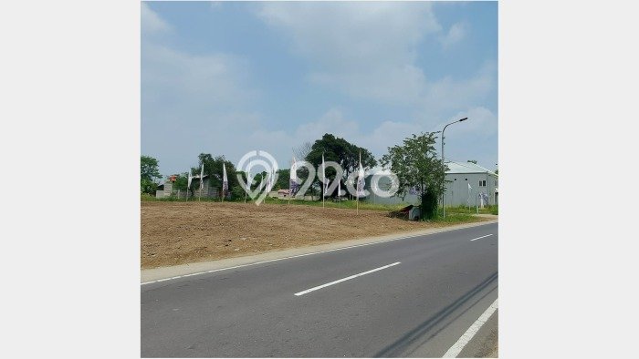 Tanah Siap Bangun Dijual di Yogyakarta Punya Luas 100m2 Tanah Siap Bangun Dijual di Yogyakarta Punya Luas 100m2