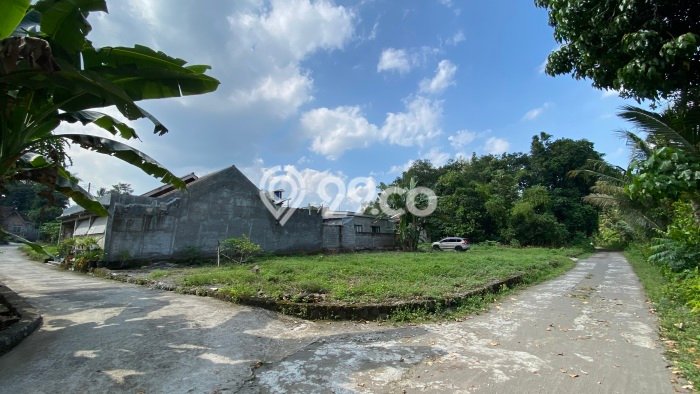 Lahan untuk Dijual Lokasi Ngemplak, Sleman Luas 137m2 SHM Lahan untuk Dijual Lokasi Ngemplak, Sleman Luas 137m2 SHM
