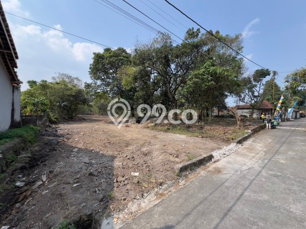 Lahan untuk Dijual Lokasi Jetis, Yogyakarta Luas 103m2 SHM Lahan untuk Dijual Lokasi Jetis, Yogyakarta Luas 103m2 SHM