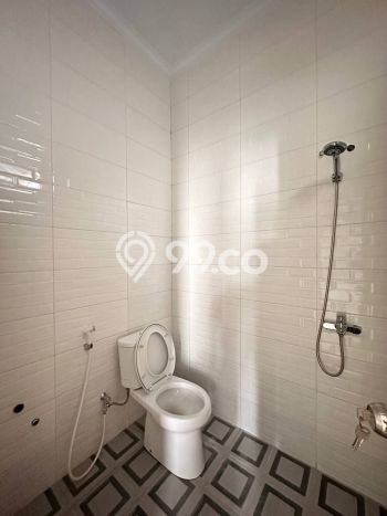 Jual Rumah Modern 2 KT di Bambu Apus, Jakarta Timur Jual Rumah Modern 2 KT di Bambu Apus, Jakarta Timur