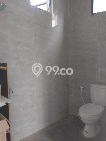 Dijual Cepat Rumah Favorit Siap Huni LB 80m2 di Ciracas, Jakarta Timur Dijual Cepat Rumah Favorit Siap Huni LB 80m2 di Ciracas, Jakarta Timur