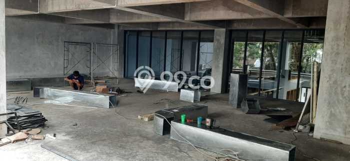 Komersial untuk Disewa di Pusat Bandung Luas Bangunan 135m2 Komersial untuk Disewa di Pusat Bandung Luas Bangunan 135m2