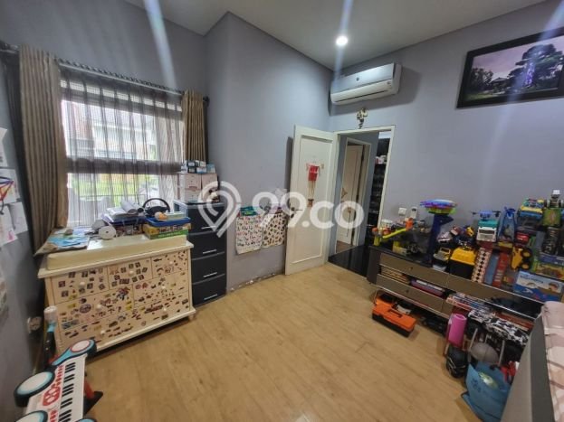 Rumah Elit Modern Tanpa Renovasi di Kota Baru Parahyangan Bandung Rumah Elit Modern Tanpa Renovasi di Kota Baru Parahyangan Bandung
