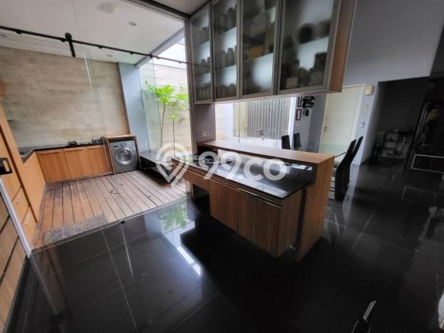 Rumah Elit Modern Tanpa Renovasi di Kota Baru Parahyangan Bandung Rumah Elit Modern Tanpa Renovasi di Kota Baru Parahyangan Bandung