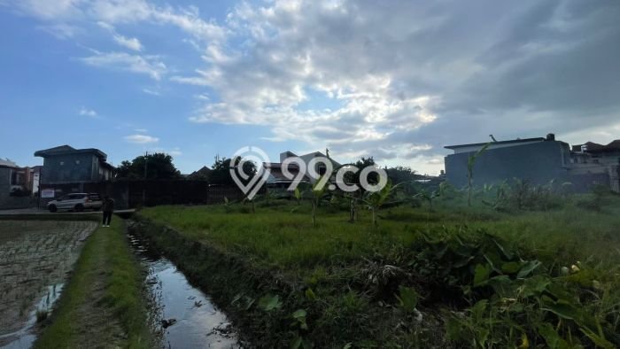 Tanah untuk Dijual Lokasi Sleman, Sleman Luas 214m2 AJB Tanah untuk Dijual Lokasi Sleman, Sleman Luas 214m2 AJB