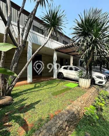 Ready to Use! Luxury House LT 425m2 Desain Elegan di Kemang Ready to Use! Luxury House LT 425m2 Desain Elegan di Kemang