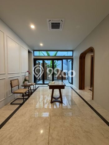 Siap Huni Hunian Elit 4 Kamar di Kebayoran Baru Dekat ke Mana Saja Siap Huni Hunian Elit 4 Kamar di Kebayoran Baru Dekat ke Mana Saja