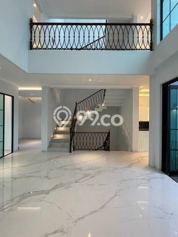 Hunian Mewah Siap Huni LT 287m2 di Cilandak, Jakarta Selatan Hunian Mewah Siap Huni LT 287m2 di Cilandak, Jakarta Selatan