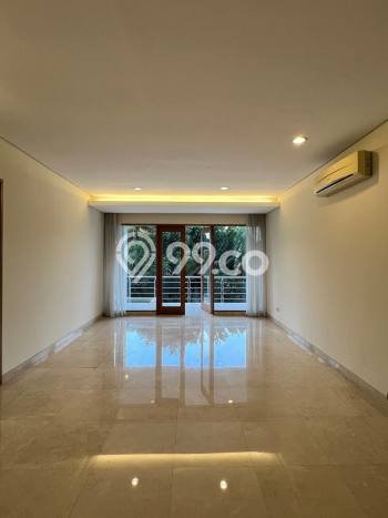 Rumah Mewah LB 600m2 Siap Huni Desain Elegan di Kemang, Jakarta Selatan Rumah Mewah LB 600m2 Siap Huni Desain Elegan di Kemang, Jakarta Selatan