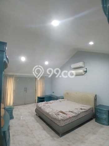 HUNIAN EKSKLUSIF! Rumah di , 4 KT, Design Minimalis, Luas 330m2m² LB 330m2m² HUNIAN EKSKLUSIF! Rumah di , 4 KT, Design Minimalis, Luas 330m2m² LB 330m2m²