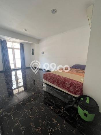 GOOD DEAL! Rumah area , 5 KT, Siap Huni, Luas 300m2m² LB 300m2m² GOOD DEAL! Rumah area , 5 KT, Siap Huni, Luas 300m2m² LB 300m2m²