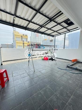 Dijual Rumah Luas Elegan Dengan View Cantik di Muara Karang, Jakarta Utara Dijual Rumah Luas Elegan Dengan View Cantik di Muara Karang, Jakarta Utara