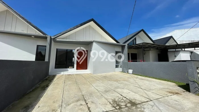 Dijual Rumah 2 Kamar Lokasi Ideal Nyaman dan Strategis di Medan Johor Dijual Rumah 2 Kamar Lokasi Ideal Nyaman dan Strategis di Medan Johor