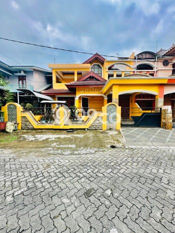 Hunian Eksklusif Dijual LT 225m2 di Medan Kota, Medan Hunian Eksklusif Dijual LT 225m2 di Medan Kota, Medan