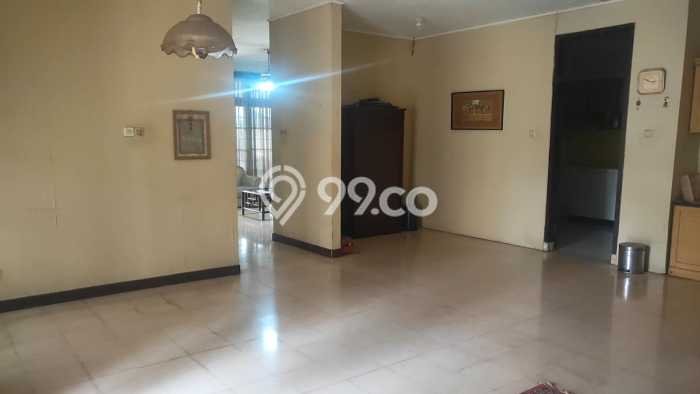 Rumah Luxury Modern Siap Huni di Bintaro Jakarta Selatan Rumah Luxury Modern Siap Huni di Bintaro Jakarta Selatan
