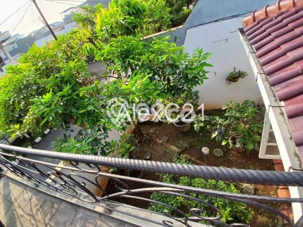 Rumah Mewah LB 272m2 Siap Pakai Desain Elegan di Tanjung Barat, Jakarta Selatan Rumah Mewah LB 272m2 Siap Pakai Desain Elegan di Tanjung Barat, Jakarta Selatan