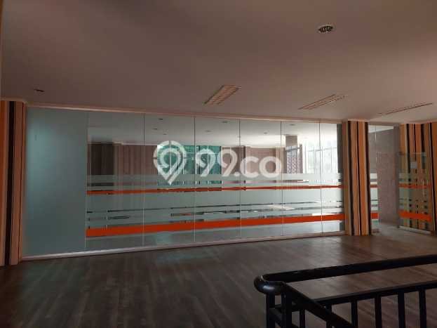 Unit Komersial Dijual di Ciputat Tangerang Selatan Luas Bangunan 1800m2 Unit Komersial Dijual di Ciputat Tangerang Selatan Luas Bangunan 1800m2