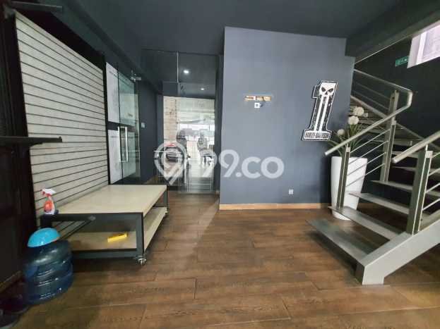 Komersial Dijual di Jakarta Selatan LT 256m2 & LB 840m2 Lokasi Terbaik! Komersial Dijual di Jakarta Selatan LT 256m2 & LB 840m2 Lokasi Terbaik!