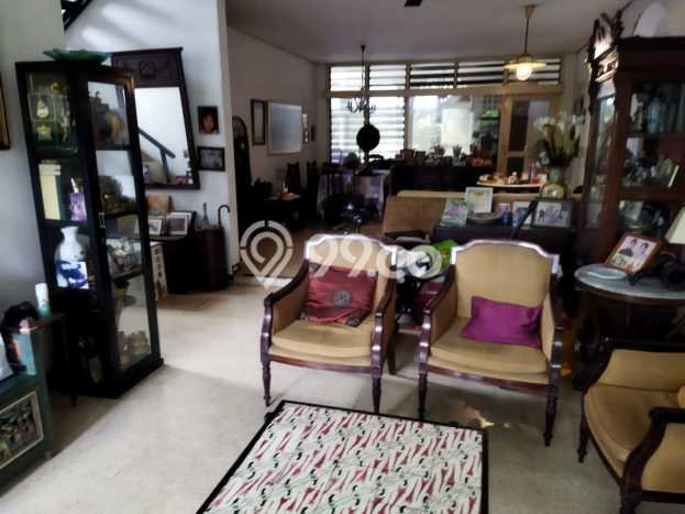 Dijual Rumah Premium dengan Fasilitas Sekitar Komplit di Mampang Prapatan, Jakarta Selatan Dijual Rumah Premium dengan Fasilitas Sekitar Komplit di Mampang Prapatan, Jakarta Selatan