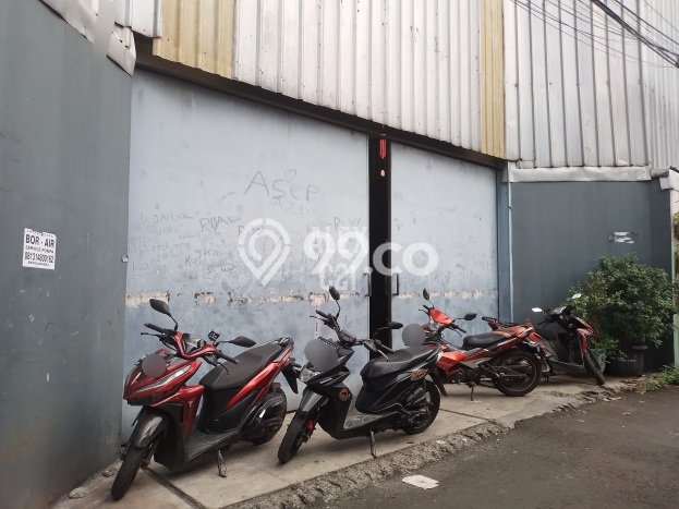 Kantor Dijual Lokasi Emas di Kebayoran Lama Luas 1200m2 Kantor Dijual Lokasi Emas di Kebayoran Lama Luas 1200m2