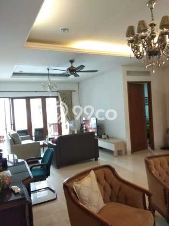 Rumah Elit Modern Tanpa Renovasi di Tanjung Duren Jakarta Barat Rumah Elit Modern Tanpa Renovasi di Tanjung Duren Jakarta Barat