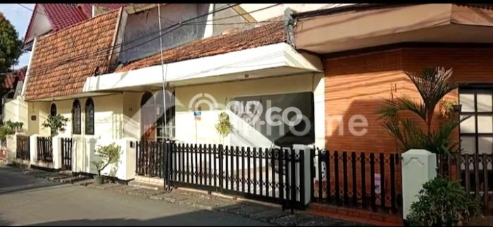 Rumah Modern 5 KT di Setiabudi Jakarta Selatan Semi Furnished Rumah Modern 5 KT di Setiabudi Jakarta Selatan Semi Furnished