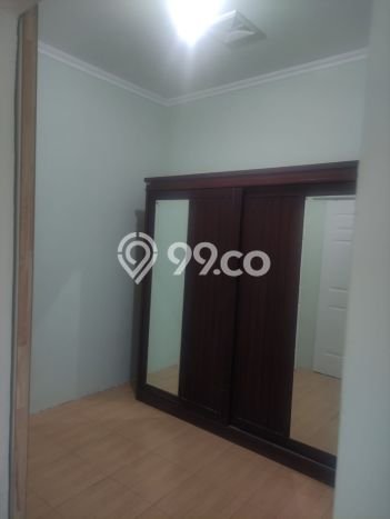 For Sale Rumah 4 Kamar Lokasi Ideal Nyaman dan Strategis di Pamulang For Sale Rumah 4 Kamar Lokasi Ideal Nyaman dan Strategis di Pamulang