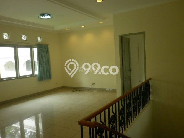 BEST CHOICE! Rumah di Kemang, 4 KT, Dekat Mall, LT 524m2m² LB 294m2m² BEST CHOICE! Rumah di Kemang, 4 KT, Dekat Mall, LT 524m2m² LB 294m2m²