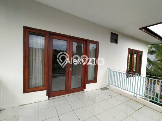 Dijual Rumah Luas Elegan Dengan View Cantik di Jaka Setia, Bekasi Dijual Rumah Luas Elegan Dengan View Cantik di Jaka Setia, Bekasi