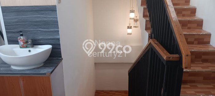 Dijual! Ruko di Lebak Bulus Jakarta Selatan LT 169m2 / LB 294m2 Kawasan Strategis Dijual! Ruko di Lebak Bulus Jakarta Selatan LT 169m2 / LB 294m2 Kawasan Strategis