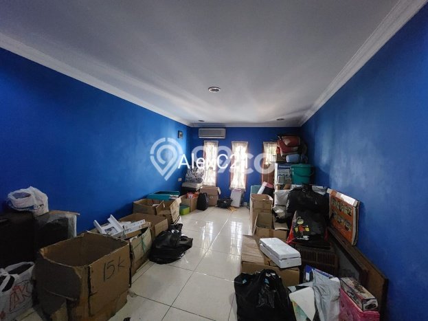 Rumah Mewah LB 400m2 Siap Huni Desain Elegan di Grogol, Jakarta Barat Rumah Mewah LB 400m2 Siap Huni Desain Elegan di Grogol, Jakarta Barat