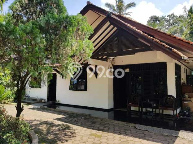 Jual Rumah Strategis Bagus Punya 4 KT di Jatisampurna Bekasi SHM Jual Rumah Strategis Bagus Punya 4 KT di Jatisampurna Bekasi SHM