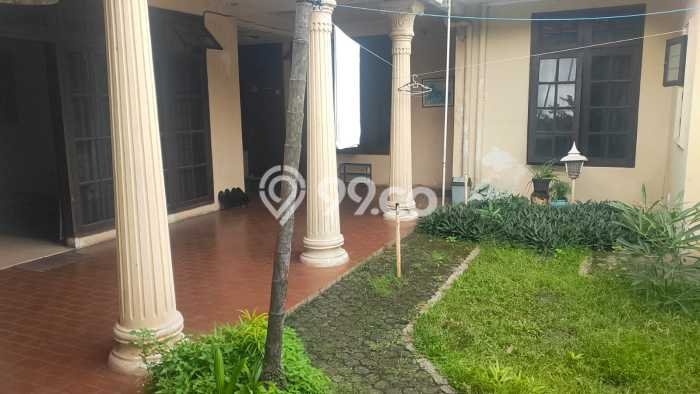 Rumah Luxury Modern Siap Huni di Bintaro Jakarta Selatan Rumah Luxury Modern Siap Huni di Bintaro Jakarta Selatan