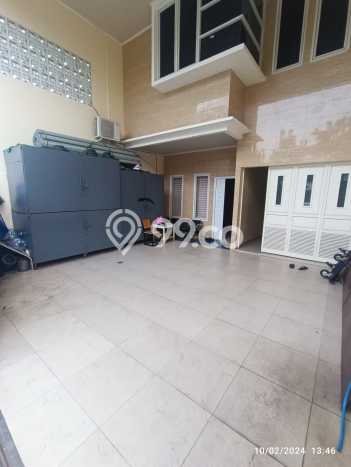 Hunian Elit LB 300m2 Siap Pakai Desain Elegan di Joglo, Jakarta Barat Hunian Elit LB 300m2 Siap Pakai Desain Elegan di Joglo, Jakarta Barat