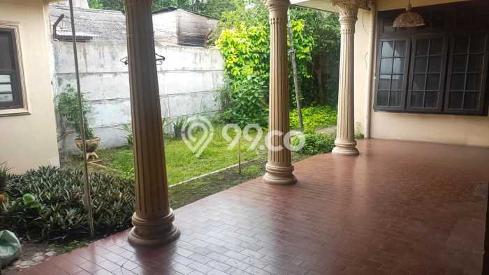 Rumah Luxury Modern Siap Huni di Bintaro Jakarta Selatan Rumah Luxury Modern Siap Huni di Bintaro Jakarta Selatan