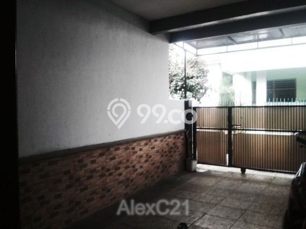 Rumah Strategis Minimalis Lb 255m2 di Tebet, Jakarta Selatan Rumah Strategis Minimalis Lb 255m2 di Tebet, Jakarta Selatan