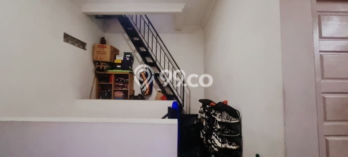 Jual Rumah Bagus Siap Huni LB 250m2 di Karang Tengah, Tangerang Jual Rumah Bagus Siap Huni LB 250m2 di Karang Tengah, Tangerang