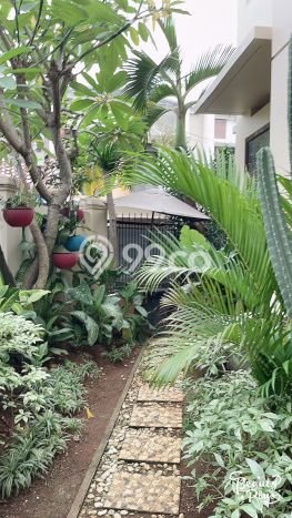 For Sale Rumah Elit Exclusive di Tebet, Jakarta Selatan For Sale Rumah Elit Exclusive di Tebet, Jakarta Selatan