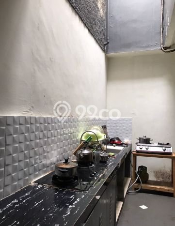Hunian Mewah Siap Huni LT 120m2 di Kelapa Gading, Jakarta Utara Hunian Mewah Siap Huni LT 120m2 di Kelapa Gading, Jakarta Utara