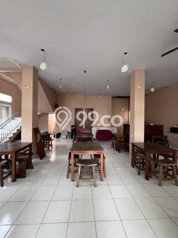 Disewakan Komersial di Kawasan Ramai Bekasi Kota Luas 200m2 Disewakan Komersial di Kawasan Ramai Bekasi Kota Luas 200m2
