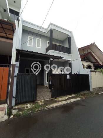 HARGA TERBAIK! Rumah area Pondok Kelapa, 2 KM, Area Sejuk, Luas 96m² LB 90m² HARGA TERBAIK! Rumah area Pondok Kelapa, 2 KM, Area Sejuk, Luas 96m² LB 90m²