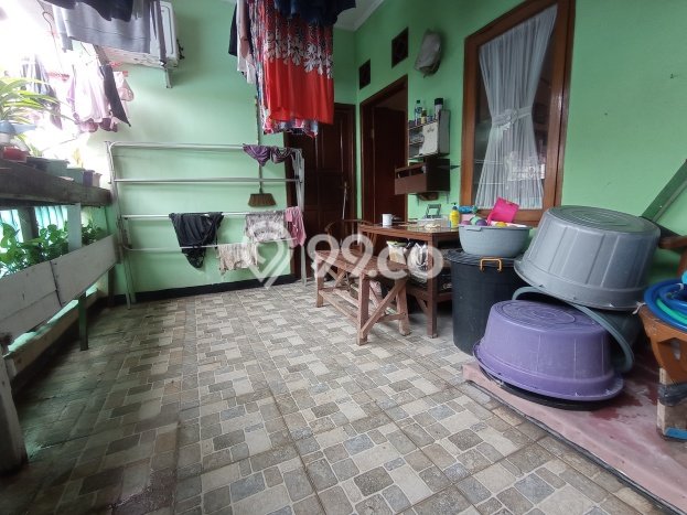 Hunian Cantik Minimalis Lb 160m2 di Cakung, Jakarta Timur Hunian Cantik Minimalis Lb 160m2 di Cakung, Jakarta Timur