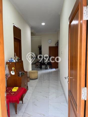 Siap Huni Rumah Mewah 5 Kamar di Duren Sawit Dekat ke Mana Saja Siap Huni Rumah Mewah 5 Kamar di Duren Sawit Dekat ke Mana Saja