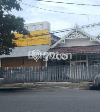 Rumah Luxury Best Area di Semarang, Jawa Tengah Rumah Luxury Best Area di Semarang, Jawa Tengah