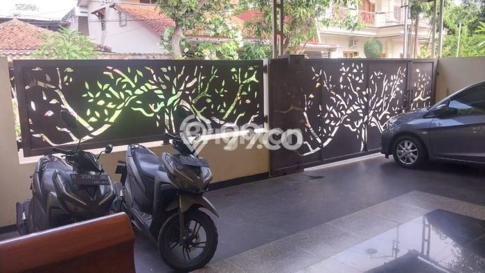 Hunian Cantik Minimalis Lb 156m2 di Tembalang, Semarang Hunian Cantik Minimalis Lb 156m2 di Tembalang, Semarang