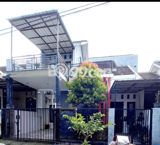 Hunian Cantik Modern Lb 130m2 di Tembalang, Semarang Hunian Cantik Modern Lb 130m2 di Tembalang, Semarang