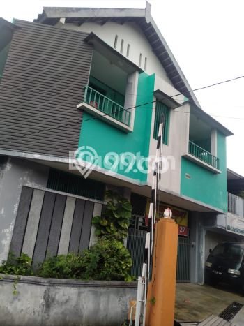 Area Ramai! Komersial Dijual di Banyumanik untuk Bisnis Luas Bangunan 400m2 Area Ramai! Komersial Dijual di Banyumanik untuk Bisnis Luas Bangunan 400m2